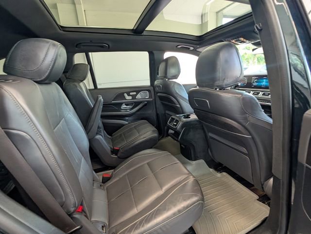 Used 2020 Mercedes-Benz GLS 450 4MATIC image 15