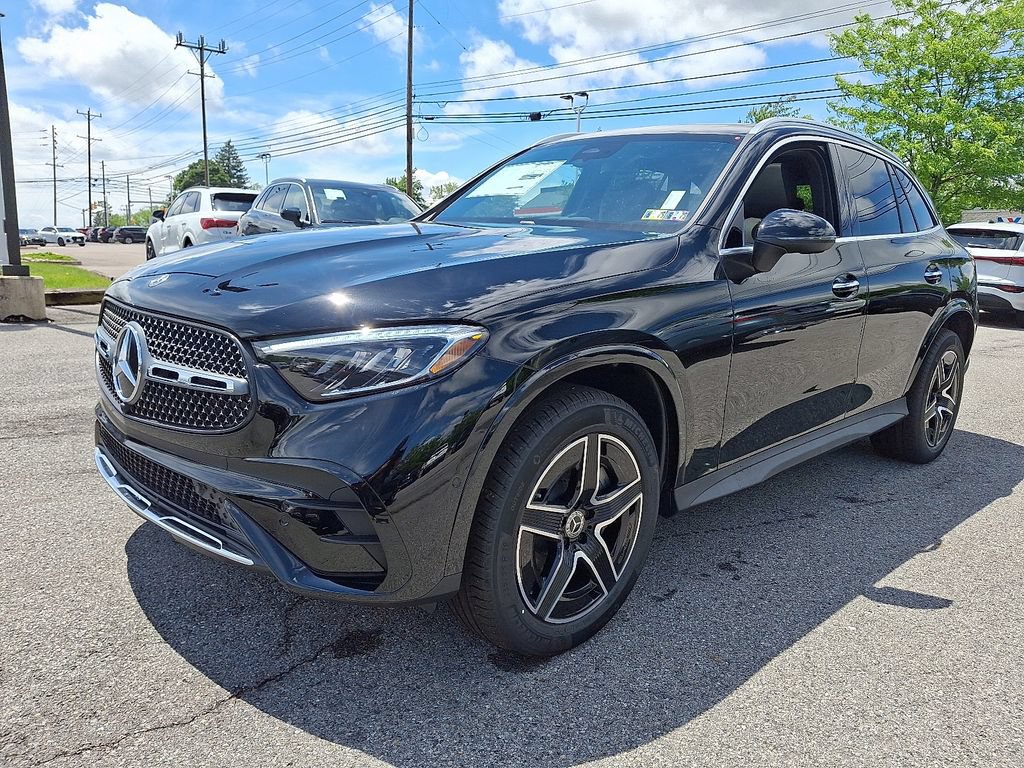 New 2025 Mercedes-Benz GLC 300 4MATIC image 5