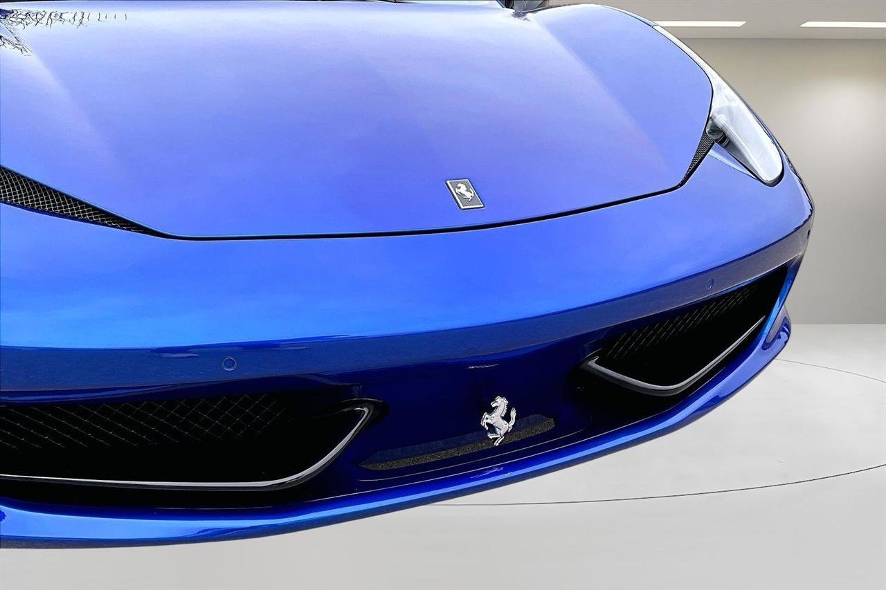 Used 2015 Ferrari 458 Italia Coupe RWD image 30
