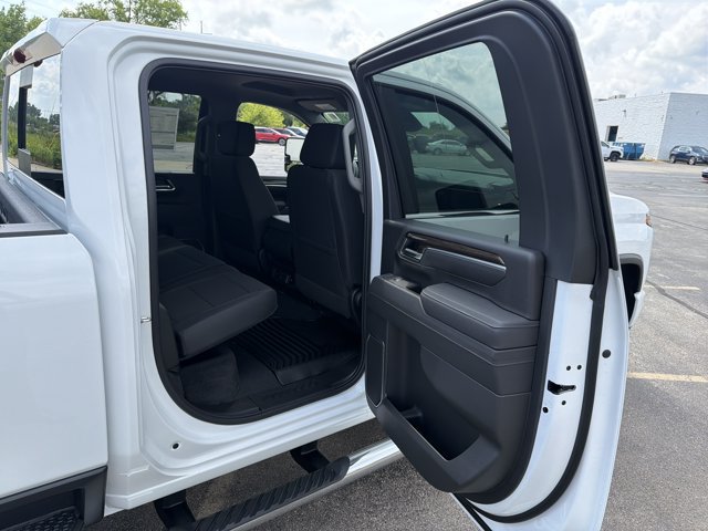 New 2026 Chevrolet Silverado 2500 LT w/ Z71 Chrome Sport Edition AWD/4WD image 25