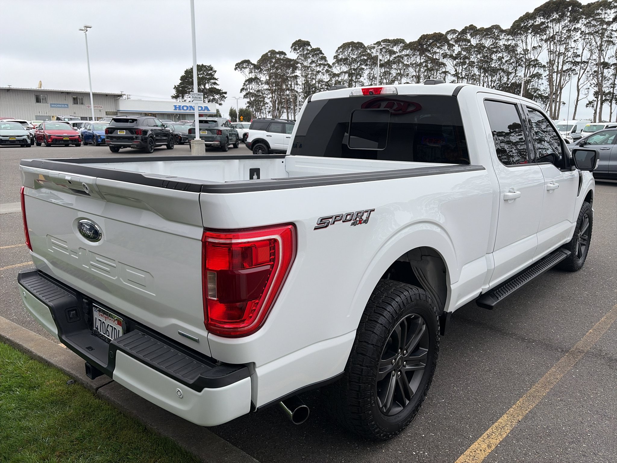 Used 2021 Ford F150 XLT w/ Equipment Group 302A High AWD/4WD image 7