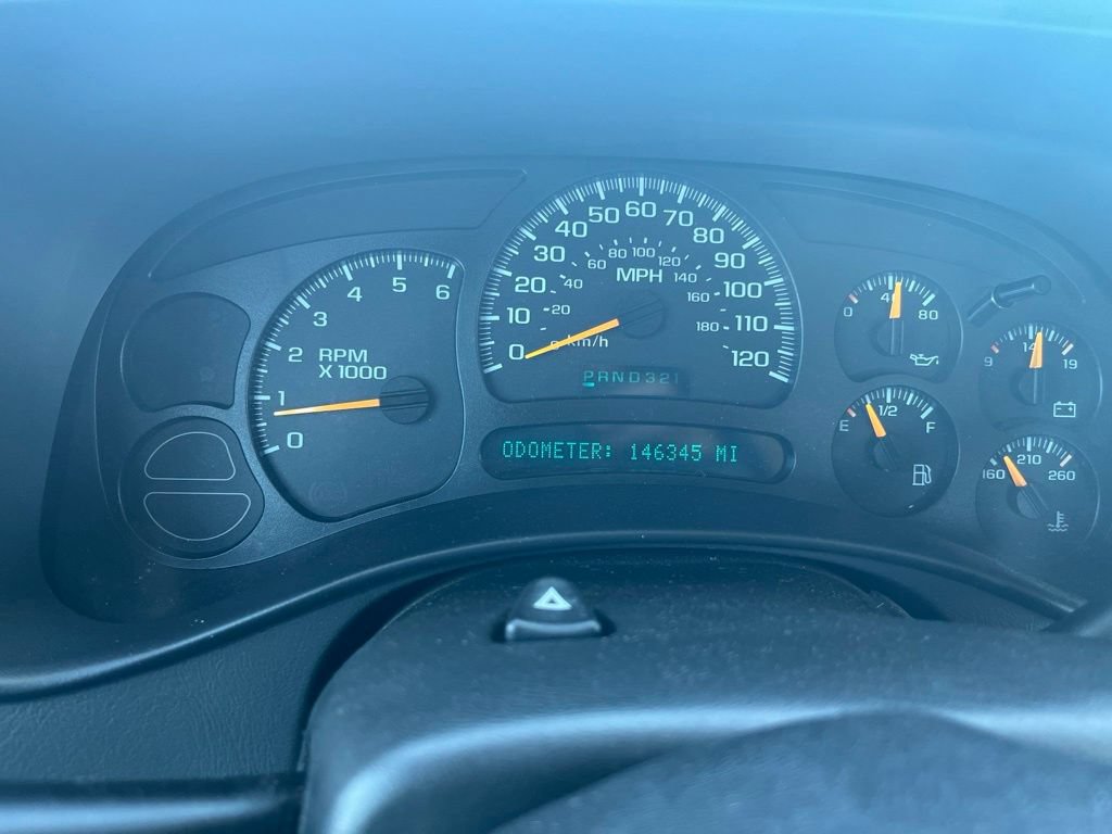 Used 2004 Chevrolet Avalanche 2WD image 10