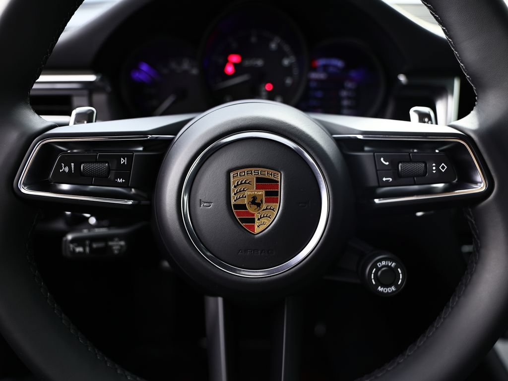 New 2026 Porsche Macan GTS AWD/4WD image 35