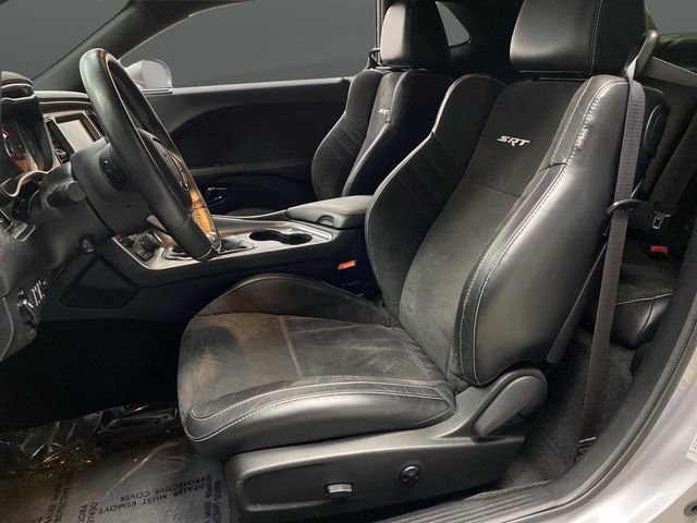 Used 2015 Dodge Challenger SRT Hellcat image 4