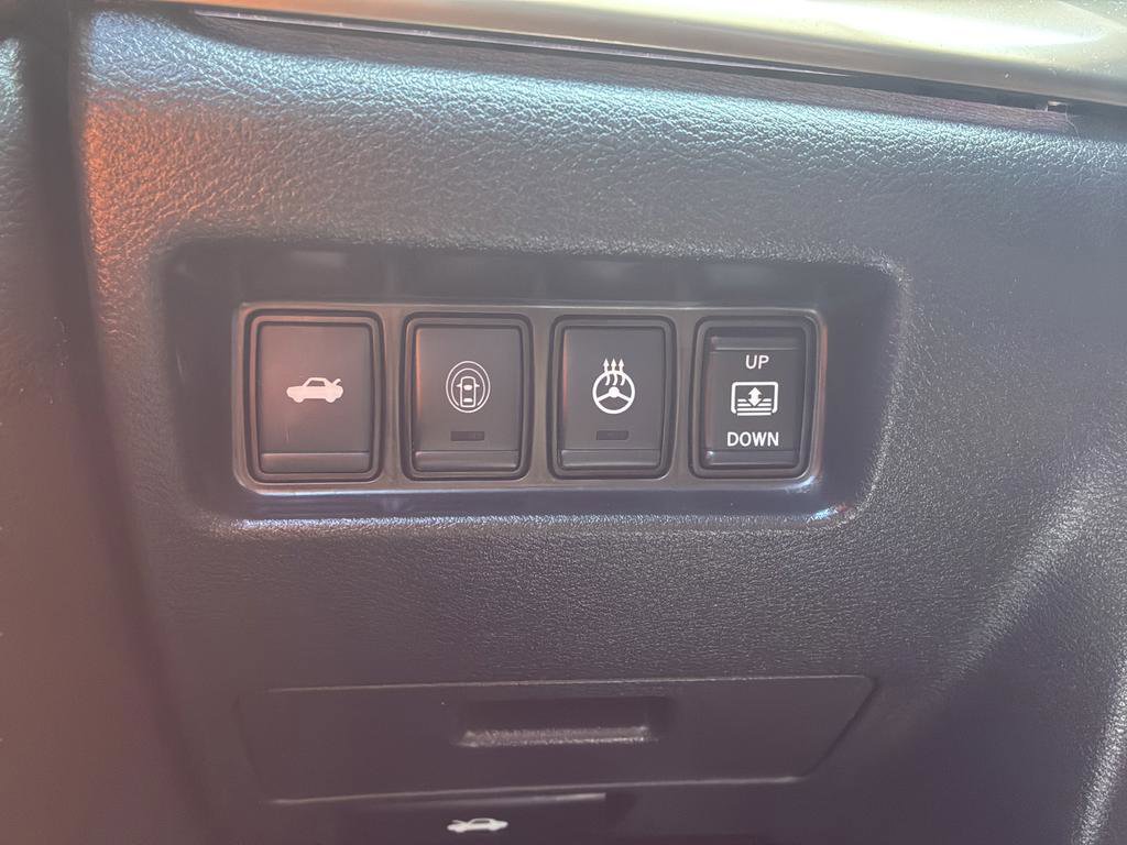 Used 2020 Nissan Maxima Platinum w/ Reserve Package FWD image 26