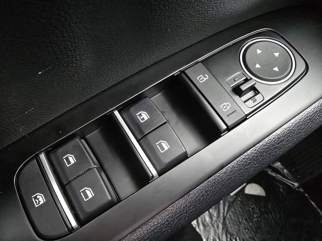 New 2025 Kia Soul EX image 24