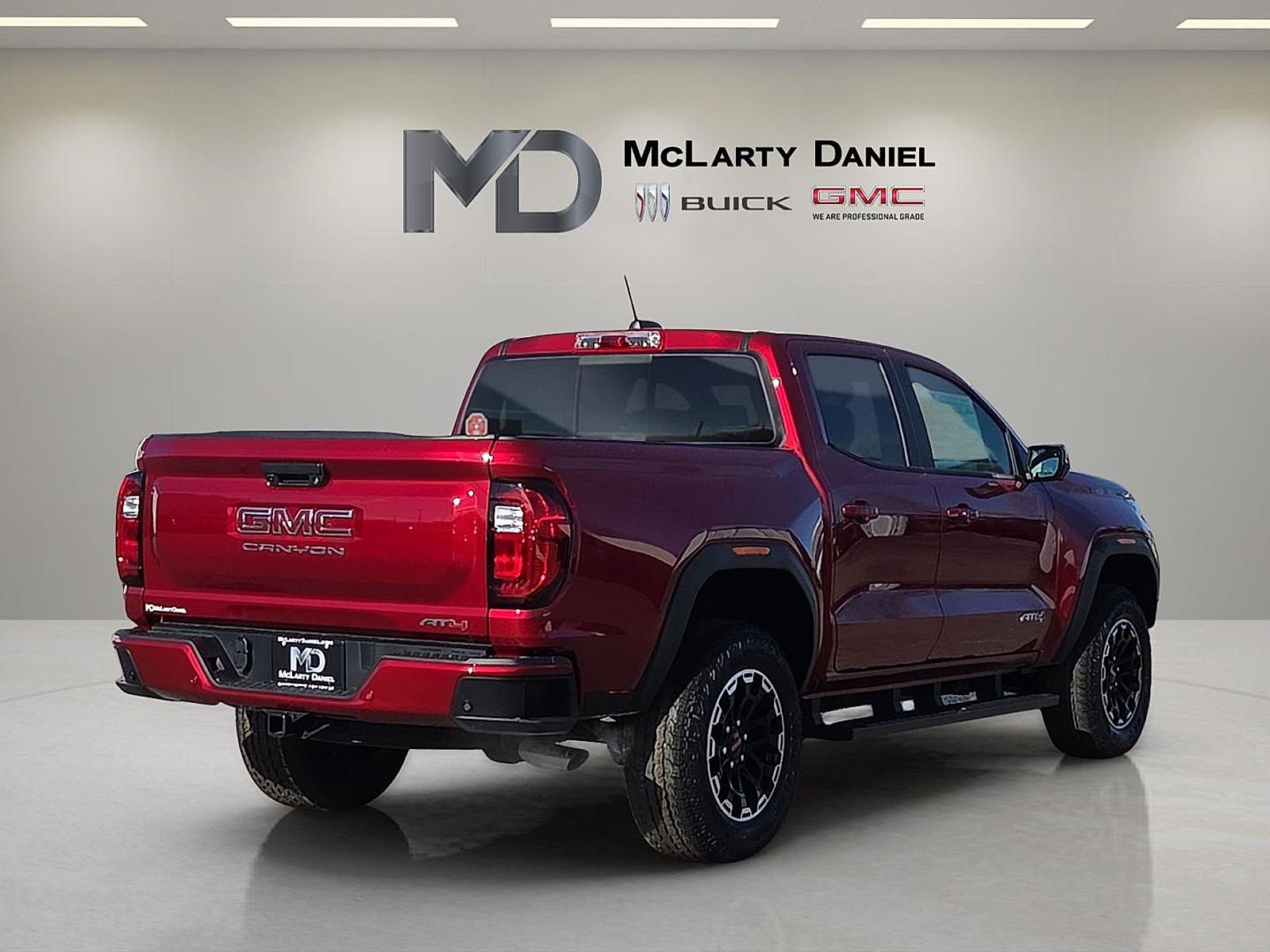 New 2026 GMC Canyon AT4 w/ Technology Plus Package AWD/4WD image 5