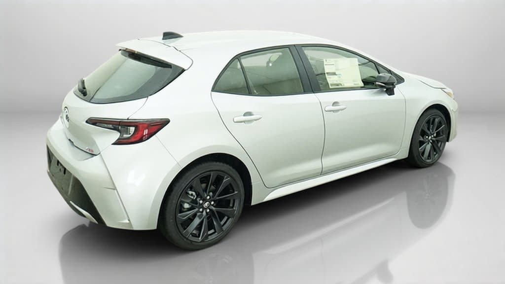 New 2027 Toyota Corolla XSE FWD image 9