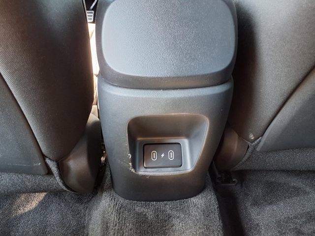 Certified 2025 Hyundai Elantra Sport FWD image 11