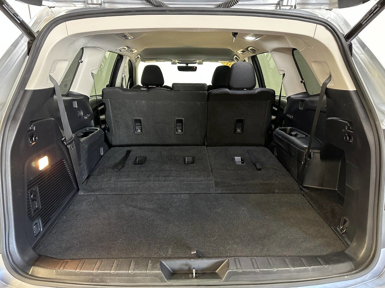 Used 2019 Subaru Ascent Premium image 28