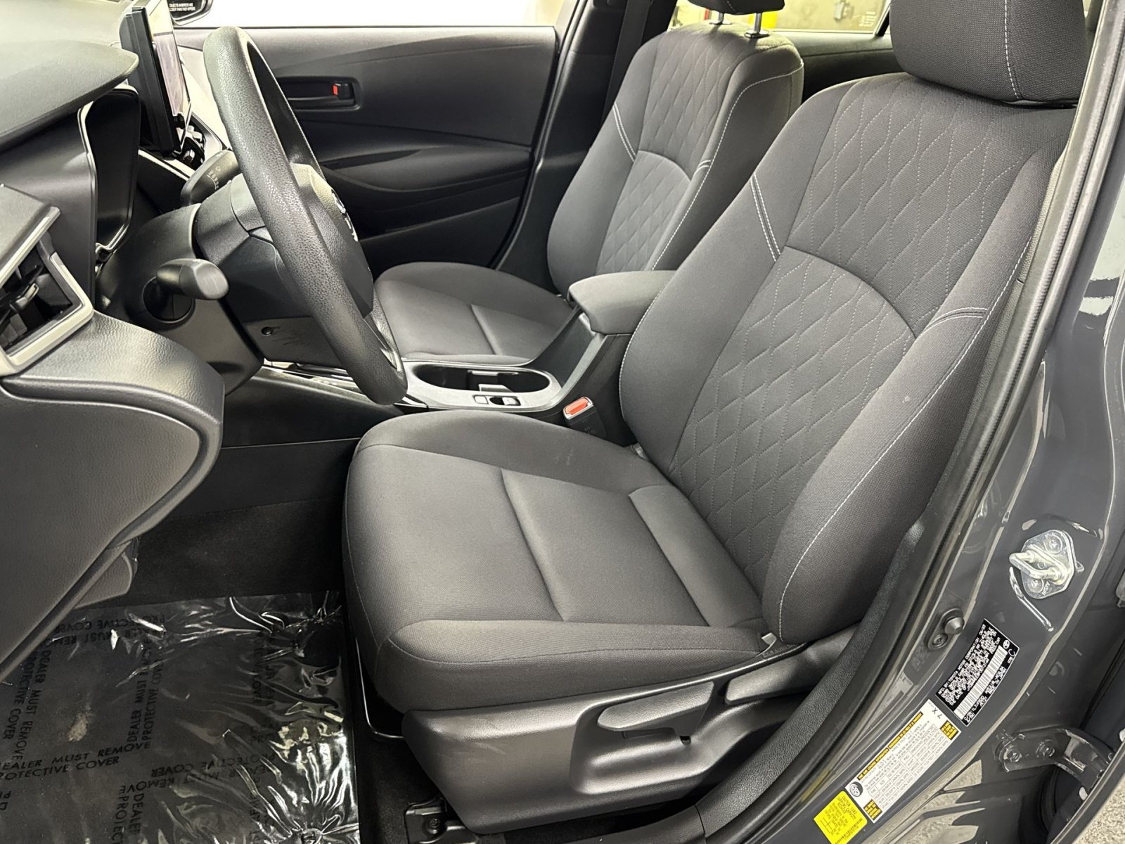 Used 2023 Toyota Corolla LE w/ Carpet Mat Package (TMS) FWD image 25