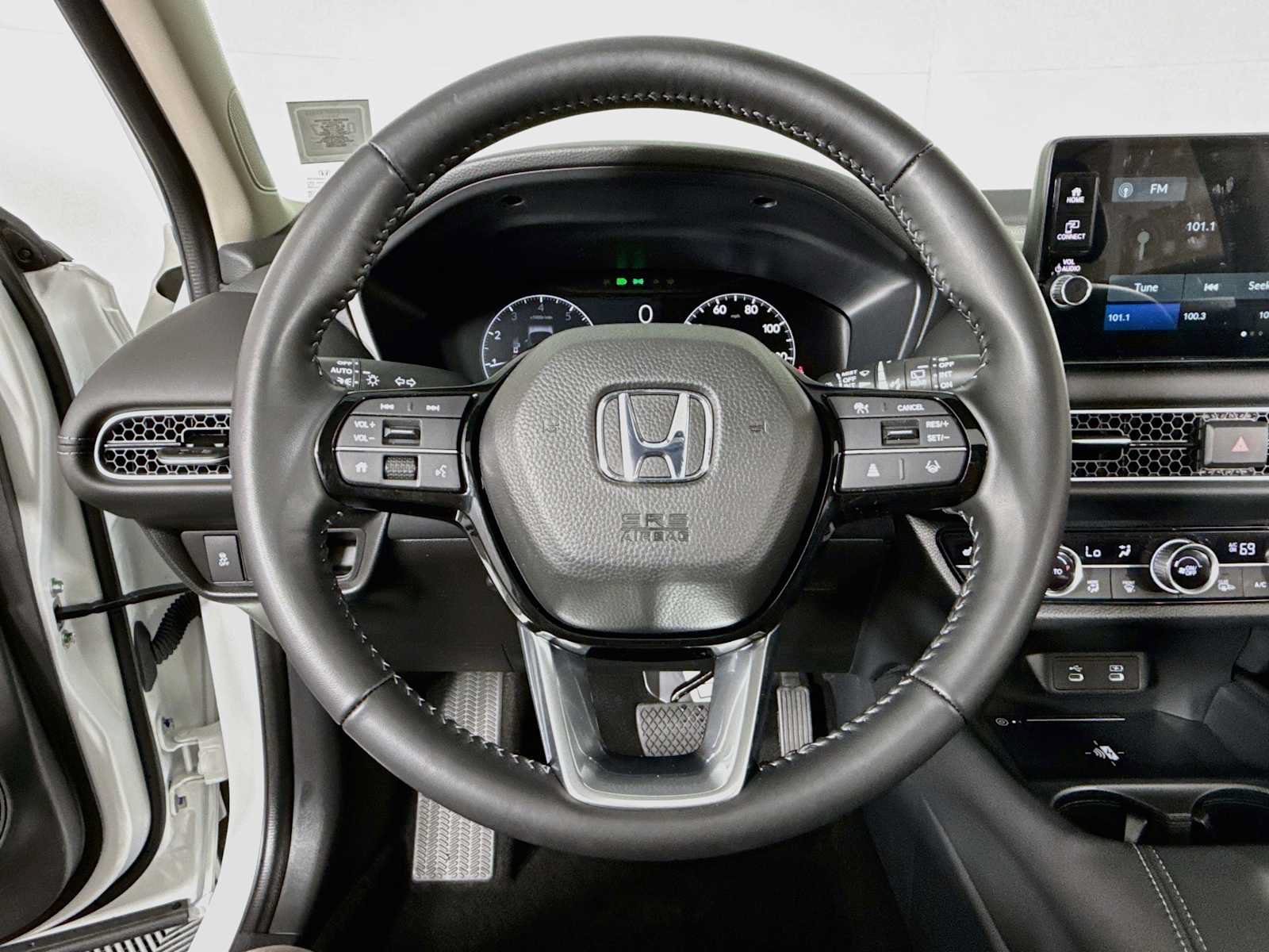 Certified 2026 Honda HR-V EX-L image 13