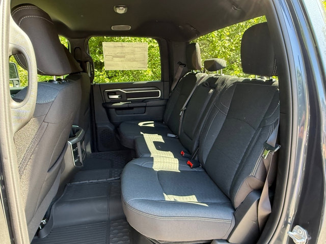 New 2026 RAM 2500 Big Horn AWD/4WD image 17
