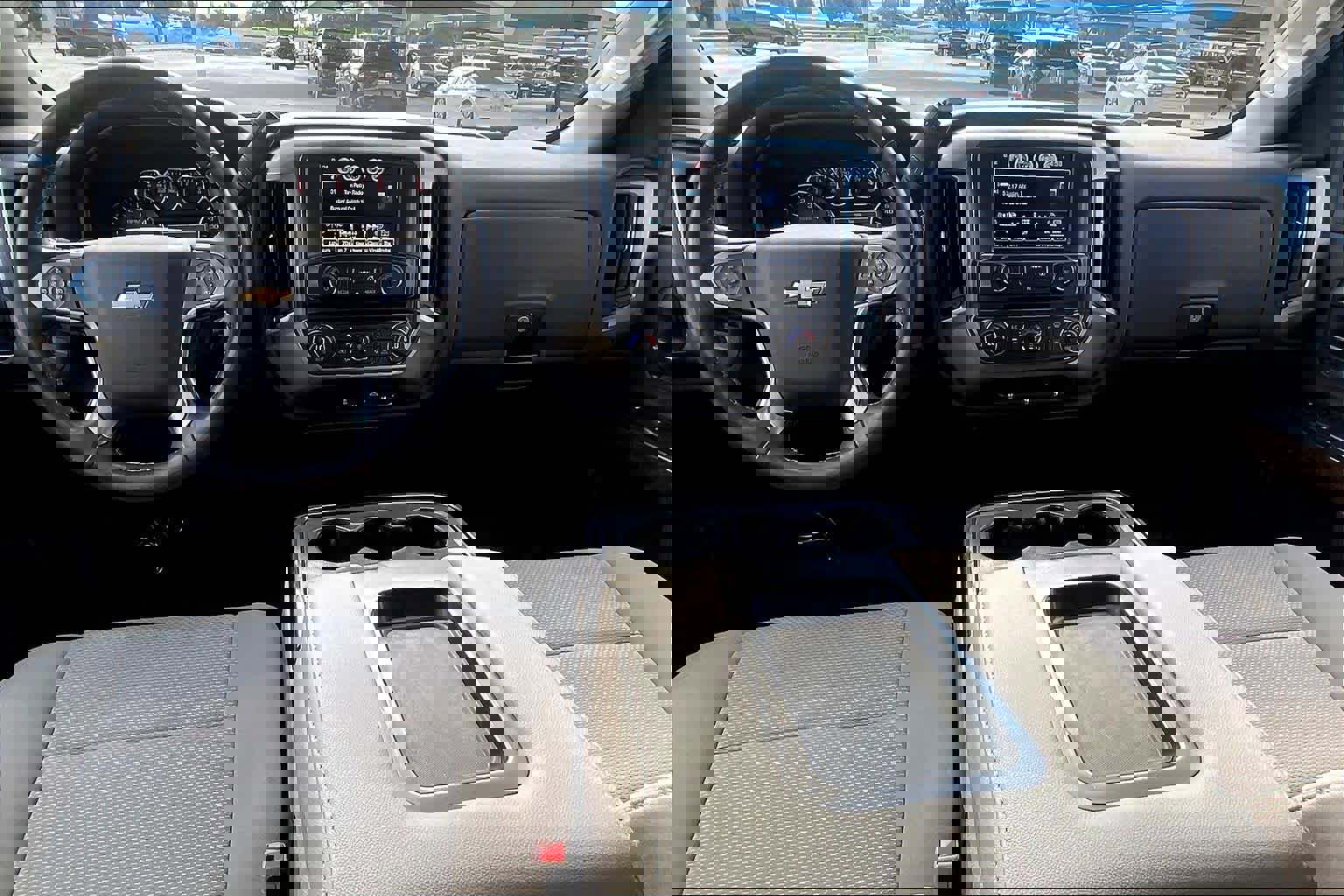 Used 2018 Chevrolet Silverado 1500 LT w/ LT Eassist Package image 15