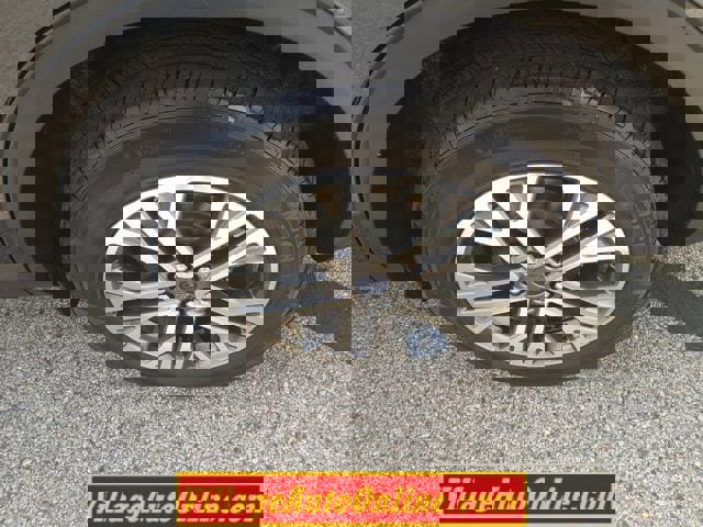 Used 2022 Ford Escape SEL image 10