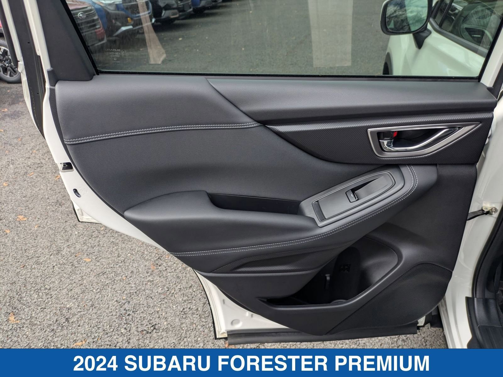 Used 2024 Subaru Forester Premium image 29