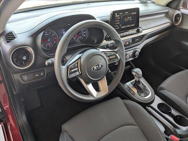 Used 2020 Kia Forte LXS FWD image 7