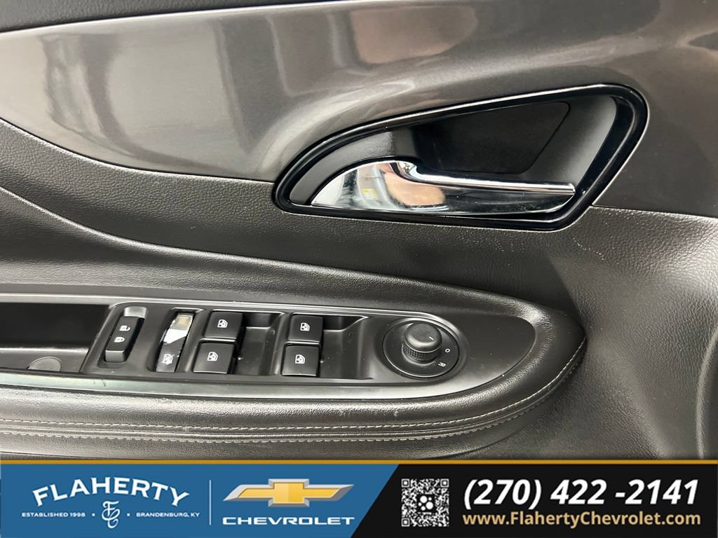 Used 2019 Buick Encore Preferred w/ Safety Package FWD image 20
