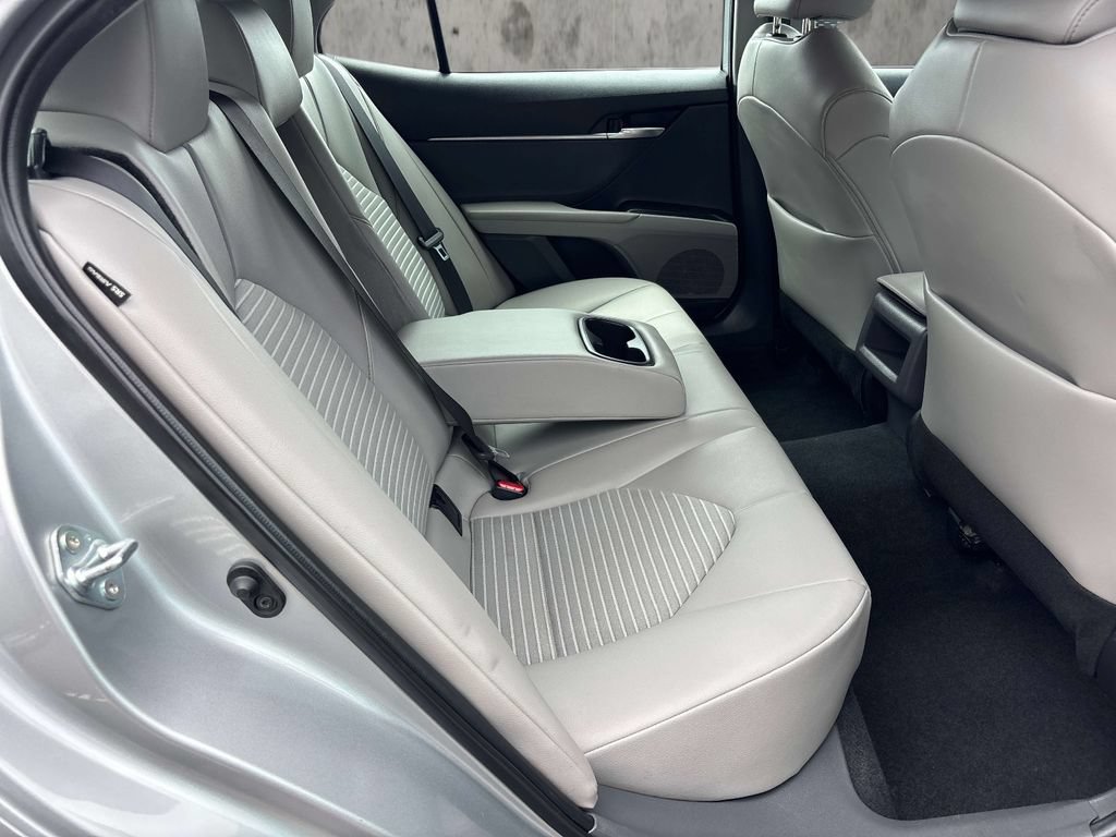Used 2022 Toyota Camry SE AWD/4WD image 15