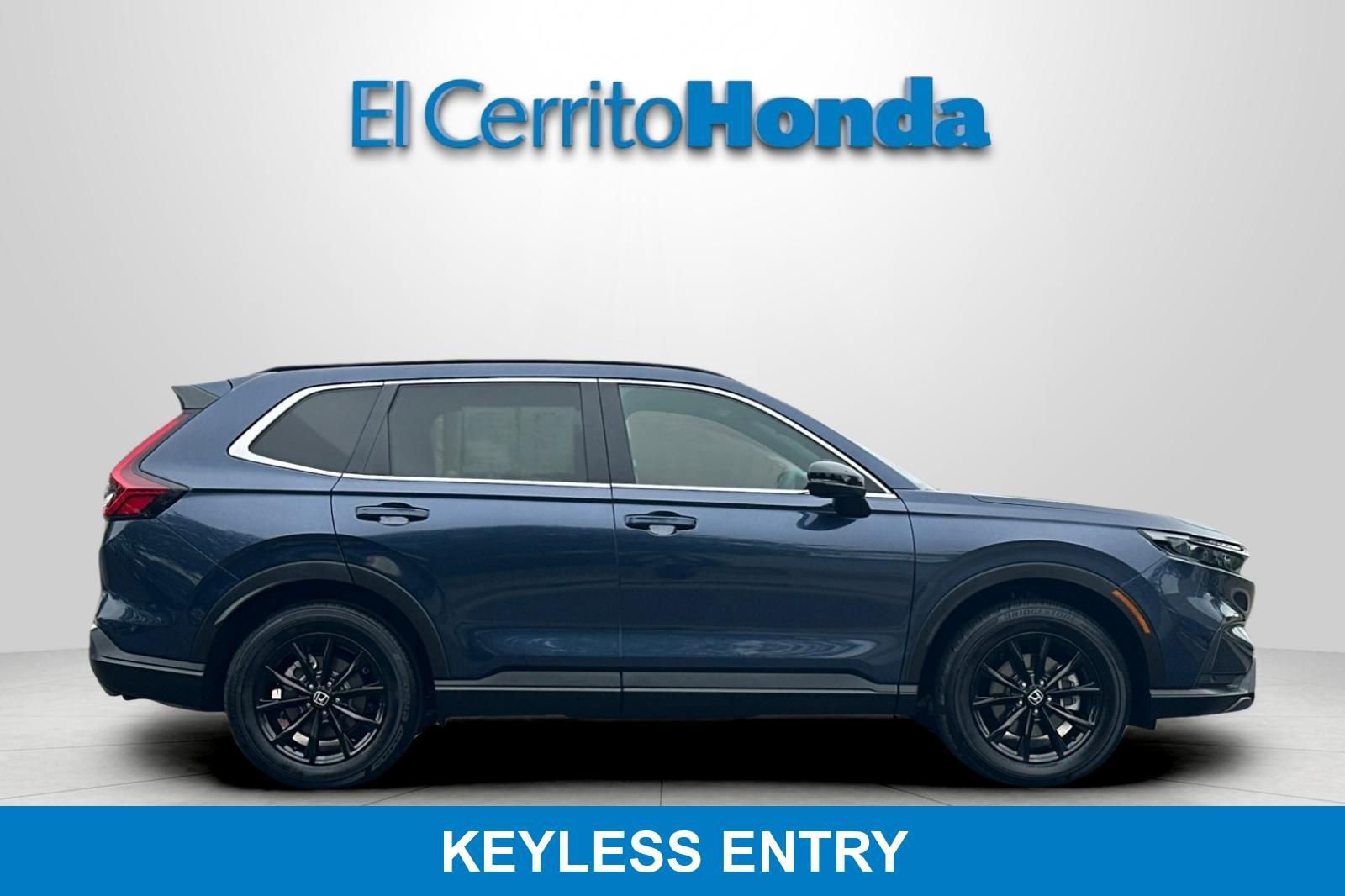 Used 2025 Honda CR-V Sport-L image 2