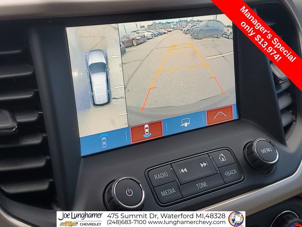 Used 2018 GMC Acadia Denali w/ Technology Package FWD image 17