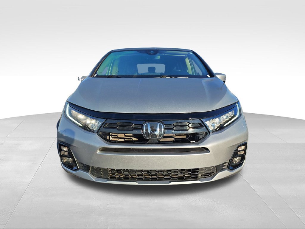 Used 2025 Honda Odyssey Elite image 8