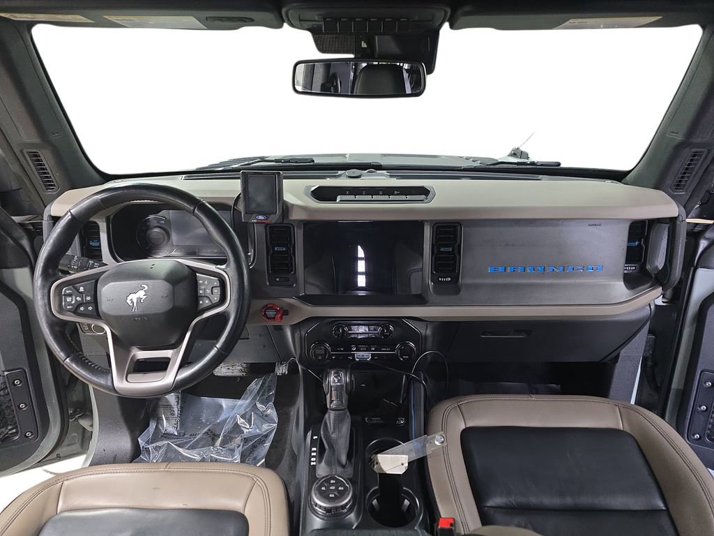 Used 2024 Ford Bronco Wildtrak image 11