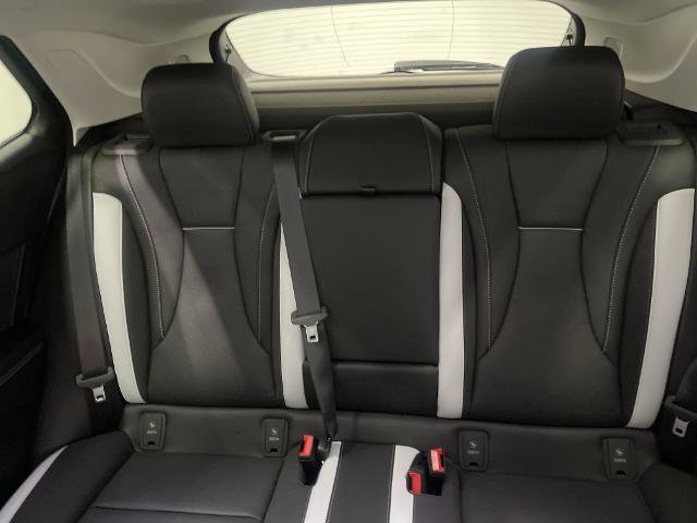 New 2025 Buick Envision Sport Touring image 9