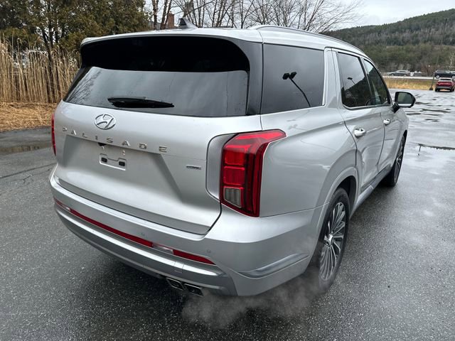 Used 2024 Hyundai Palisade Calligraphy image 5