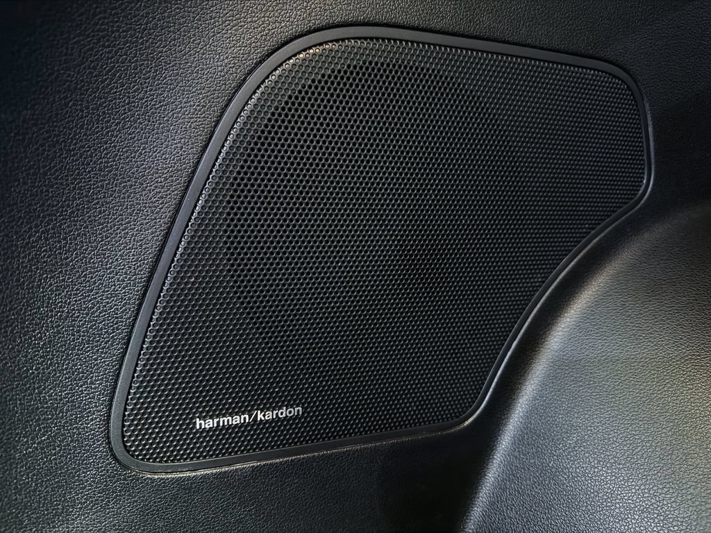 Used 2022 Hyundai Santa Fe Limited AWD/4WD image 43