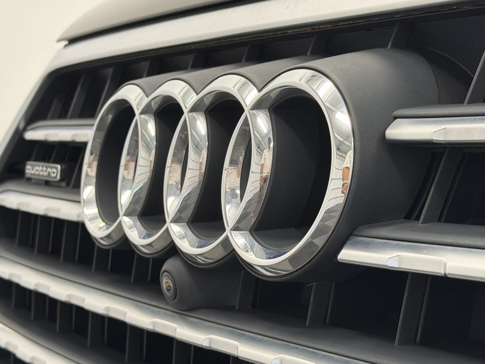 Used 2017 Audi Q7 3.0T Premium Plus AWD/4WD image 16