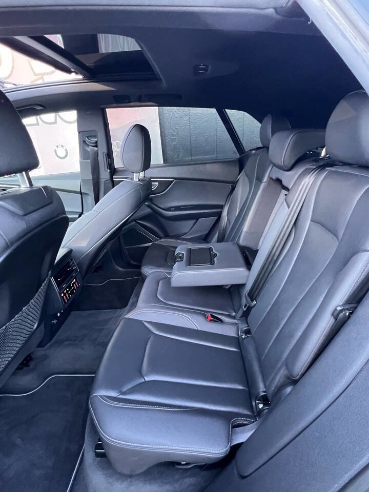Used 2019 Audi Q8 Prestige image 20