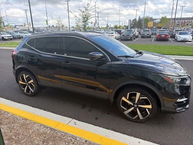 Used 2021 Nissan Rogue Sport SL w/ Premium Package AWD/4WD image 18