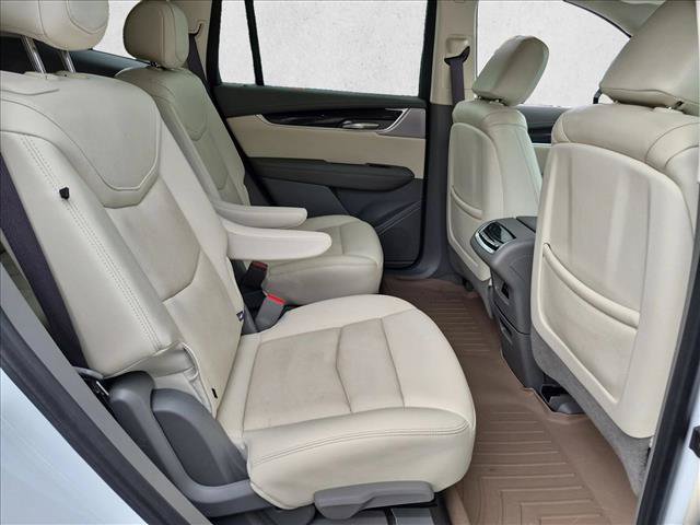 Used 2023 Cadillac XT6 Premium Luxury AWD/4WD image 22