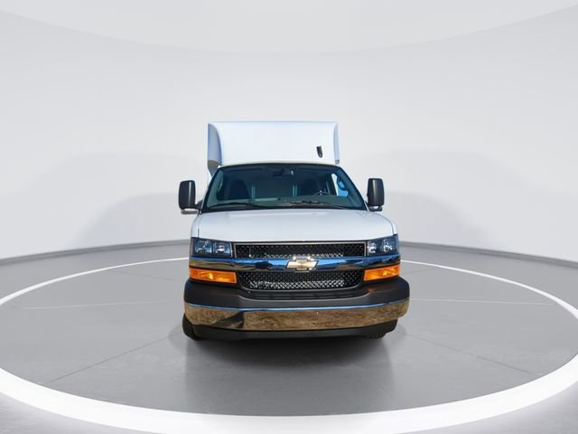 New 2025 Chevrolet Express 3500 w/ Power Convenience Package RWD image 3