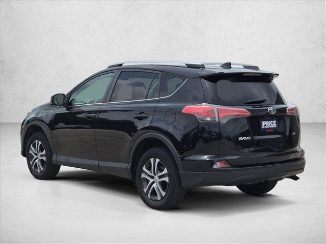 Used 2017 Toyota RAV4 LE FWD image 7