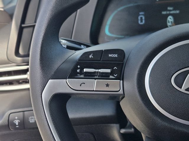 Used 2025 Hyundai Elantra Hybrid FWD image 28
