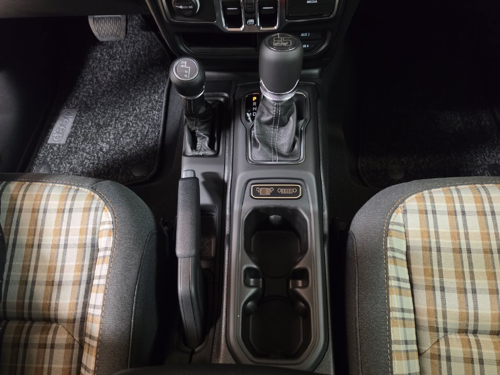 New 2026 Jeep Wrangler Unlimited Sport AWD/4WD image 21