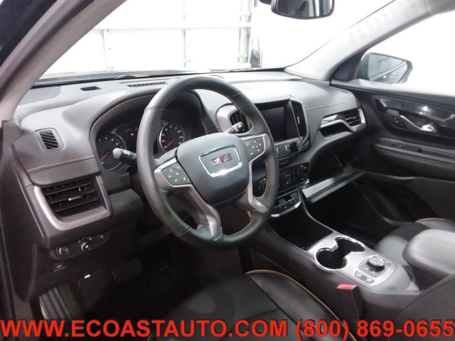 Used 2024 GMC Terrain AT4 AWD/4WD image 9