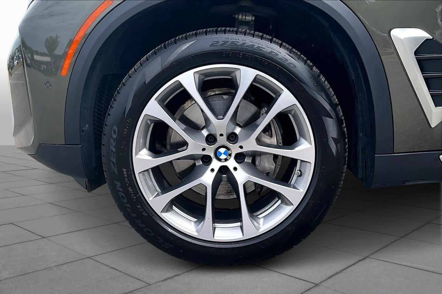 Certified 2024 BMW X5 sDrive40i w/ Premium Package image 10
