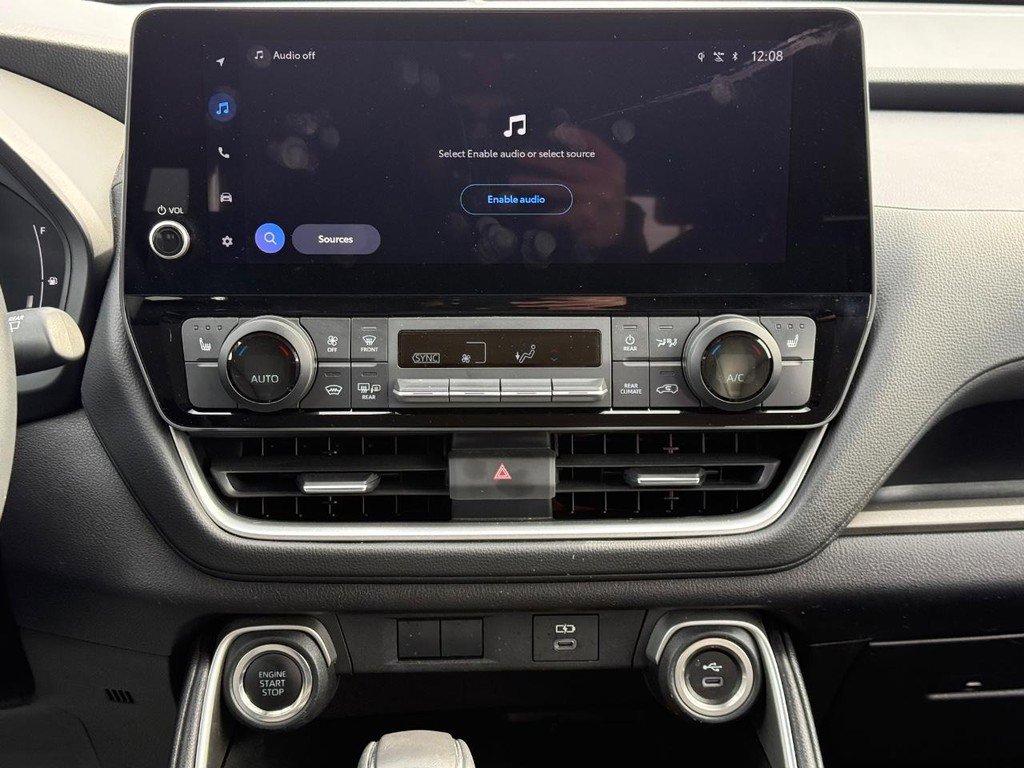 Certified 2025 Toyota Grand Highlander AWD image 15