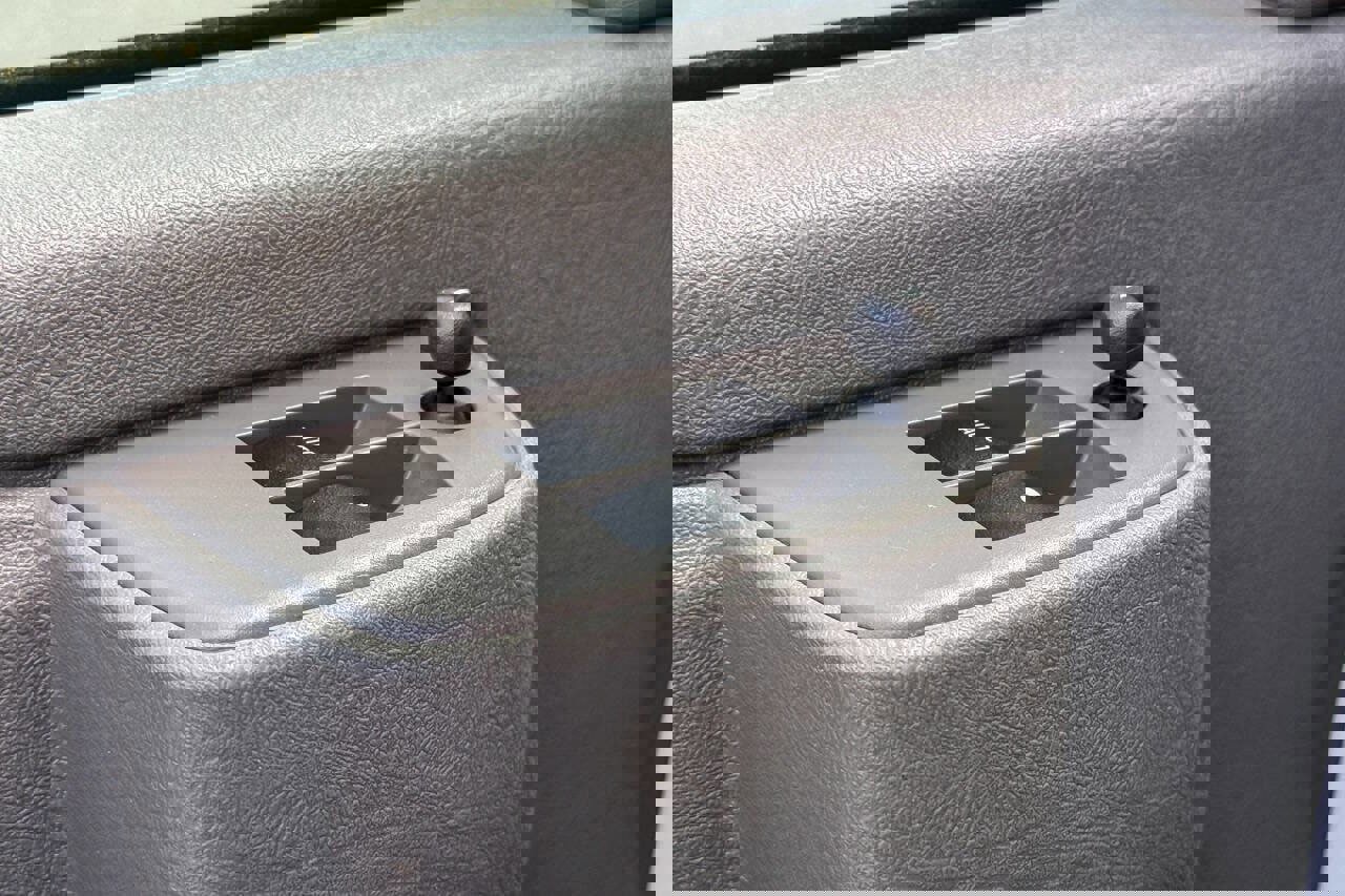 Used 2022 GMC Savana 2500 w/ Driver Convenience Package image 17