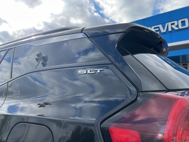 Used 2023 GMC Terrain SLT image 19