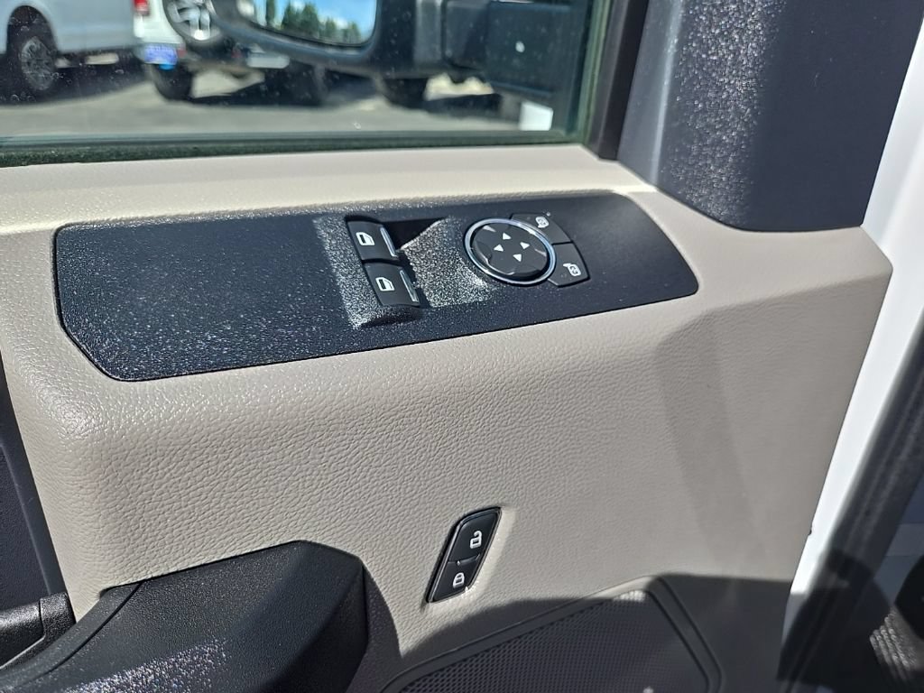 Used 2022 Ford F350 XL w/ STX Appearance Package AWD/4WD image 10