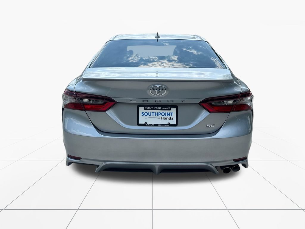 Used 2024 Toyota Camry SE FWD image 7