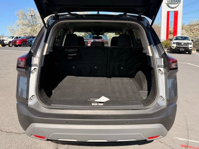 Certified 2023 Nissan Rogue SV image 18