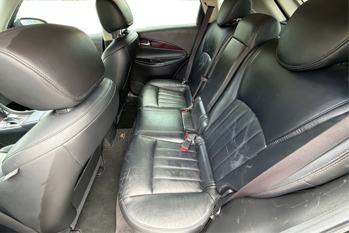 Used 2015 INFINITI QX50 AWD image 10