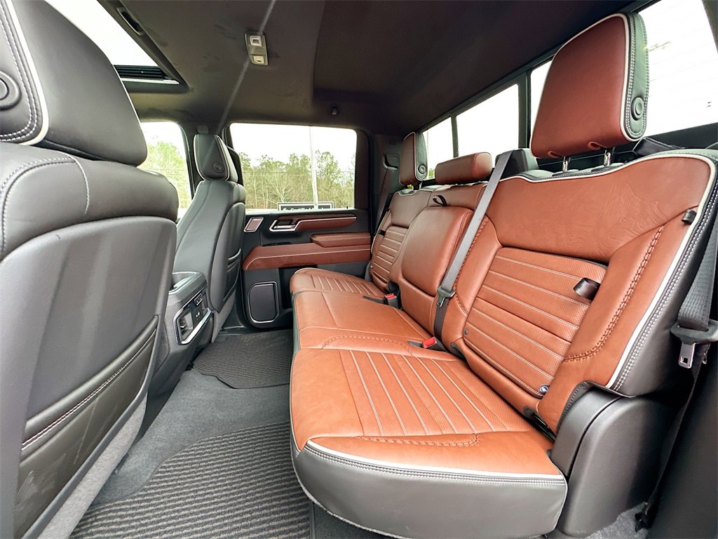 New 2026 GMC Sierra 2500 Denali Ultimate image 4
