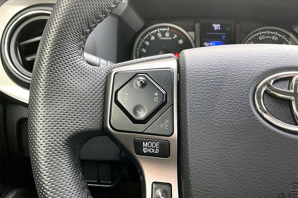 Used 2023 Toyota Tacoma SR5 w/ Technology Package image 13