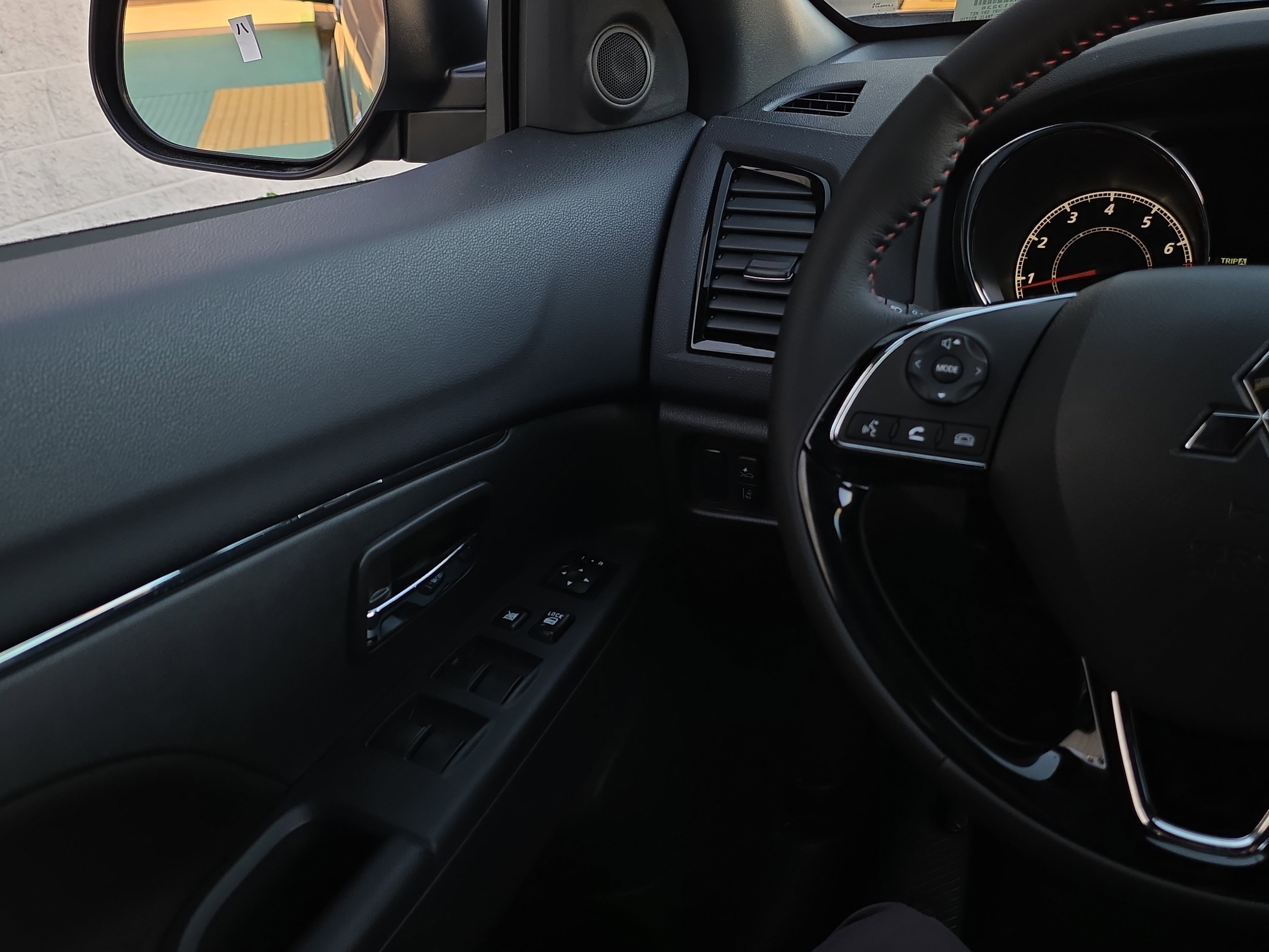 New 2025 Mitsubishi Outlander Sport AWD image 22